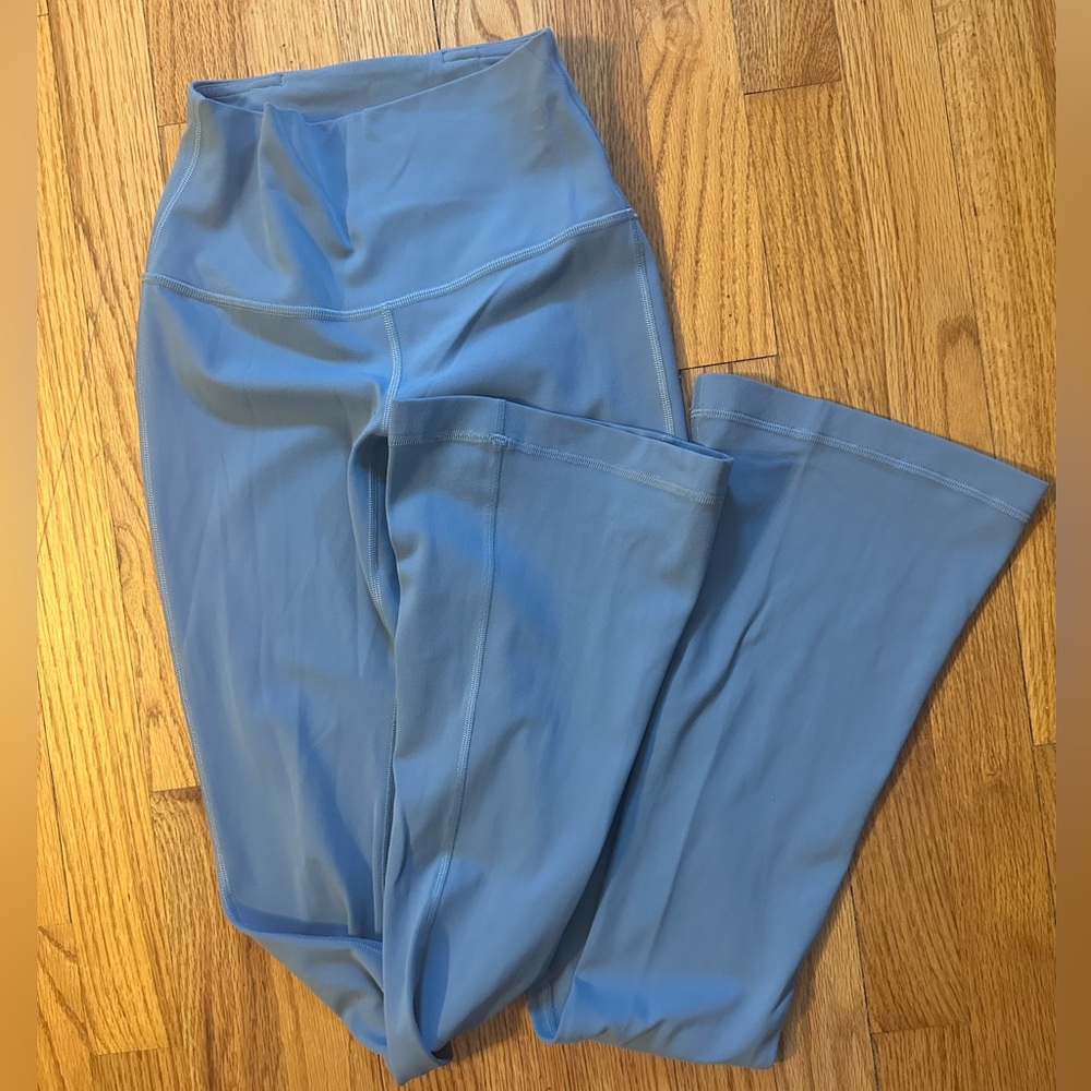 lululemon athletica Light Blue Flare Leggings - Picture 2 of 5